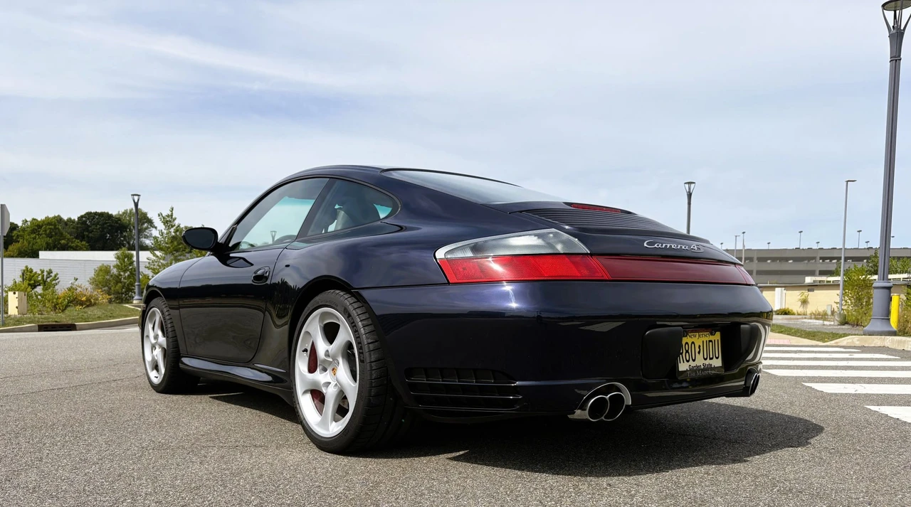 2004 Porsche 996 Carrera 4S - Image 27 of 31
