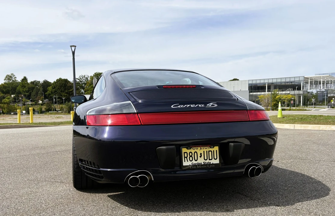 2004 Porsche 996 Carrera 4S - Image 25 of 31