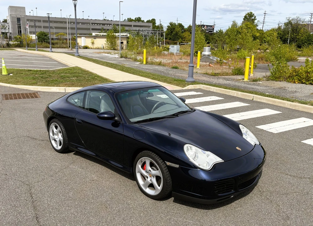 2004 Porsche 996 Carrera 4S - Image 12 of 31
