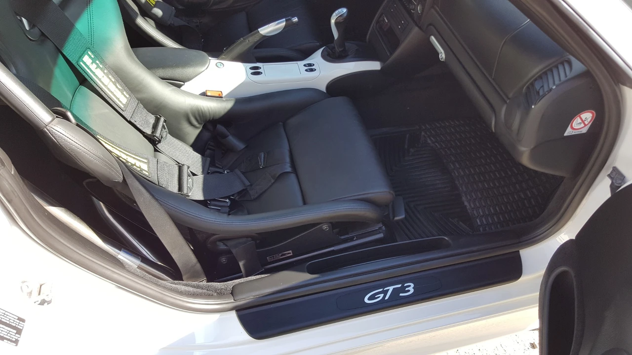 2004 Porsche 996 GT3 - Image 24 of 31