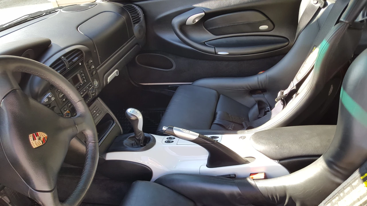2004 Porsche 996 GT3 - Image 20 of 31