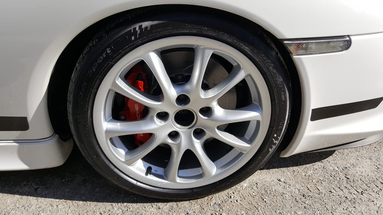 2004 Porsche 996 GT3 - Image 14 of 31
