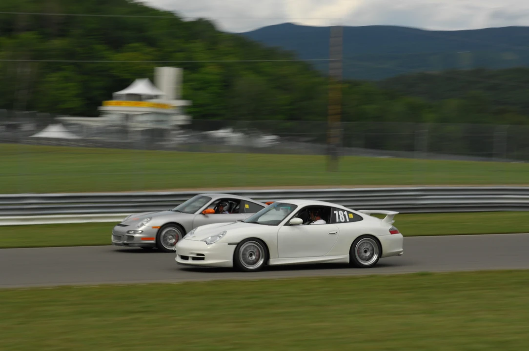2004 Porsche 996 GT3 - Image 15 of 31