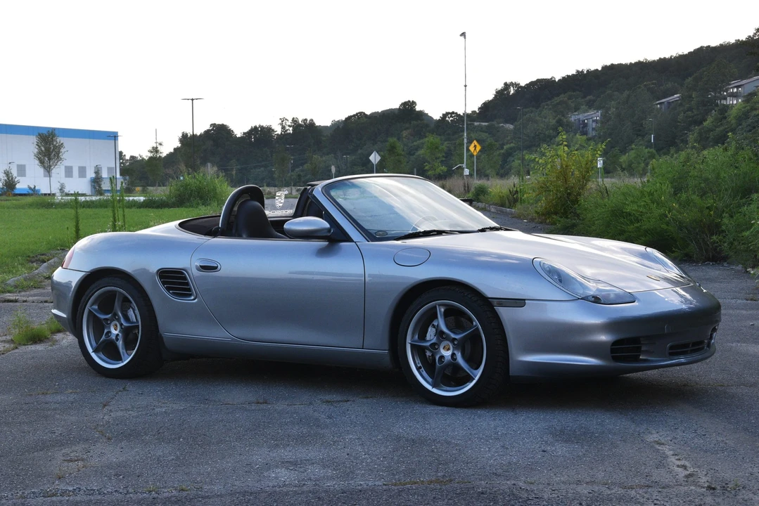2004 Porsche 986 Boxster S - Image 12 of 31