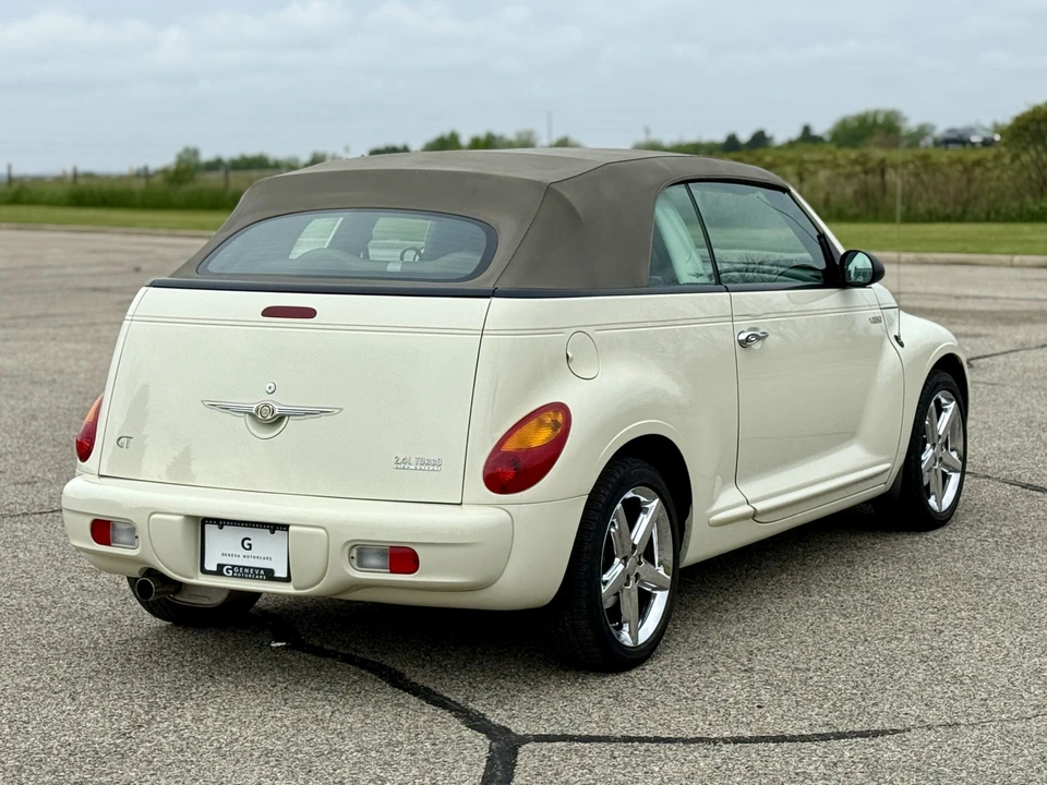 2005 Chrysler PT Cruiser - Image 13 of 31