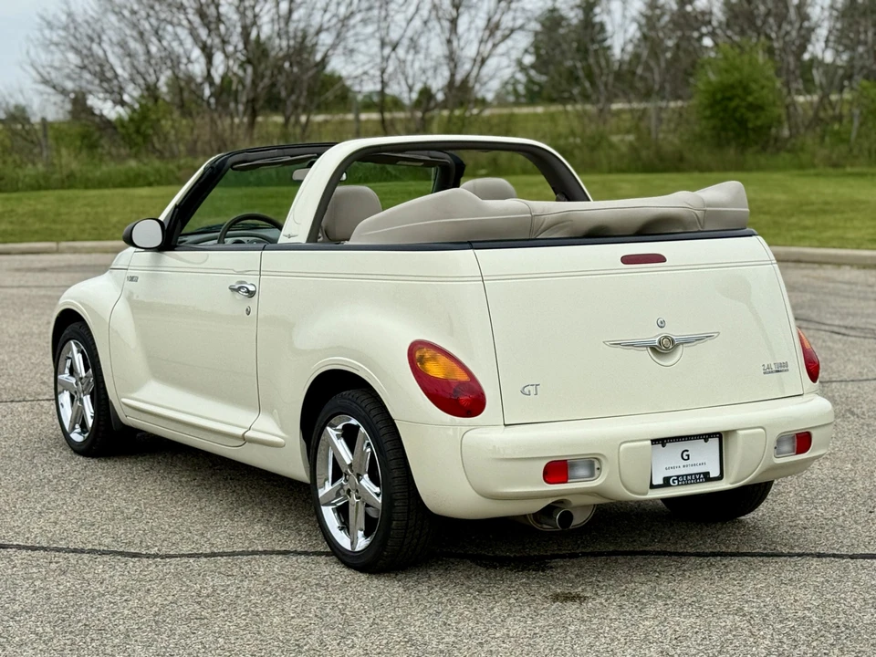 2005 Chrysler PT Cruiser - Image 19 of 31