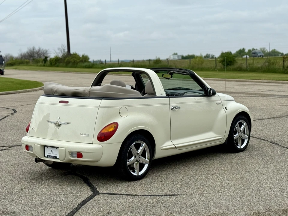 2005 Chrysler PT Cruiser - Image 21 of 31
