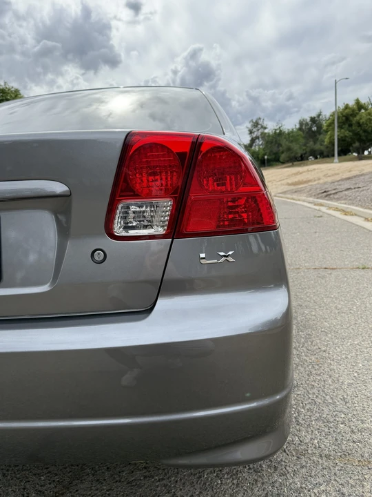 2005 Honda Civic 7th Gen - Image 18 of 31