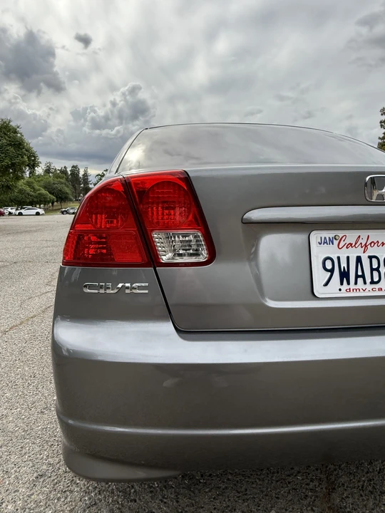 2005 Honda Civic 7th Gen - Image 17 of 31