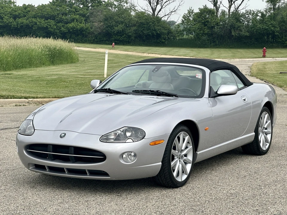 2005 Jaguar X100 XK8 - Image 21 of 31
