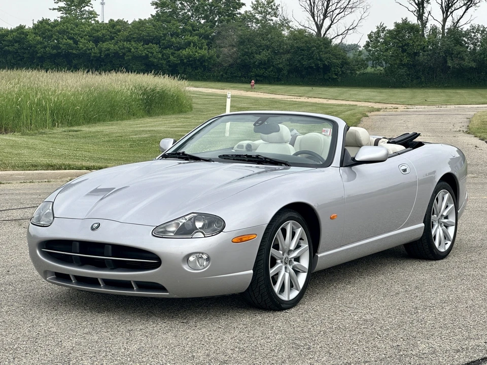 2005 Jaguar X100 XK8 - Image 4 of 31