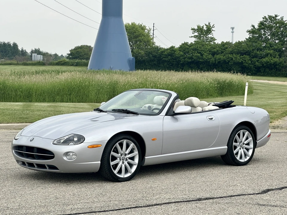 2005 Jaguar X100 XK8 - Image 2 of 31