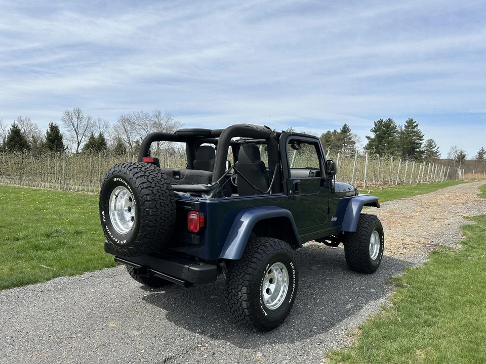 2005 Jeep TJ Wrangler - Image 14 of 31