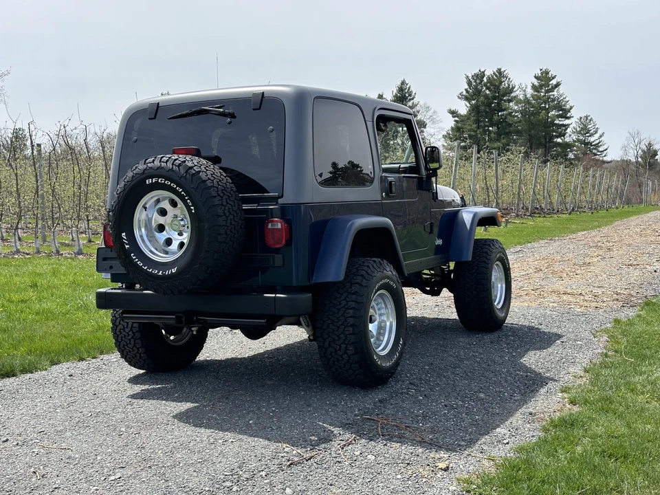 2005 Jeep TJ Wrangler - Image 21 of 31