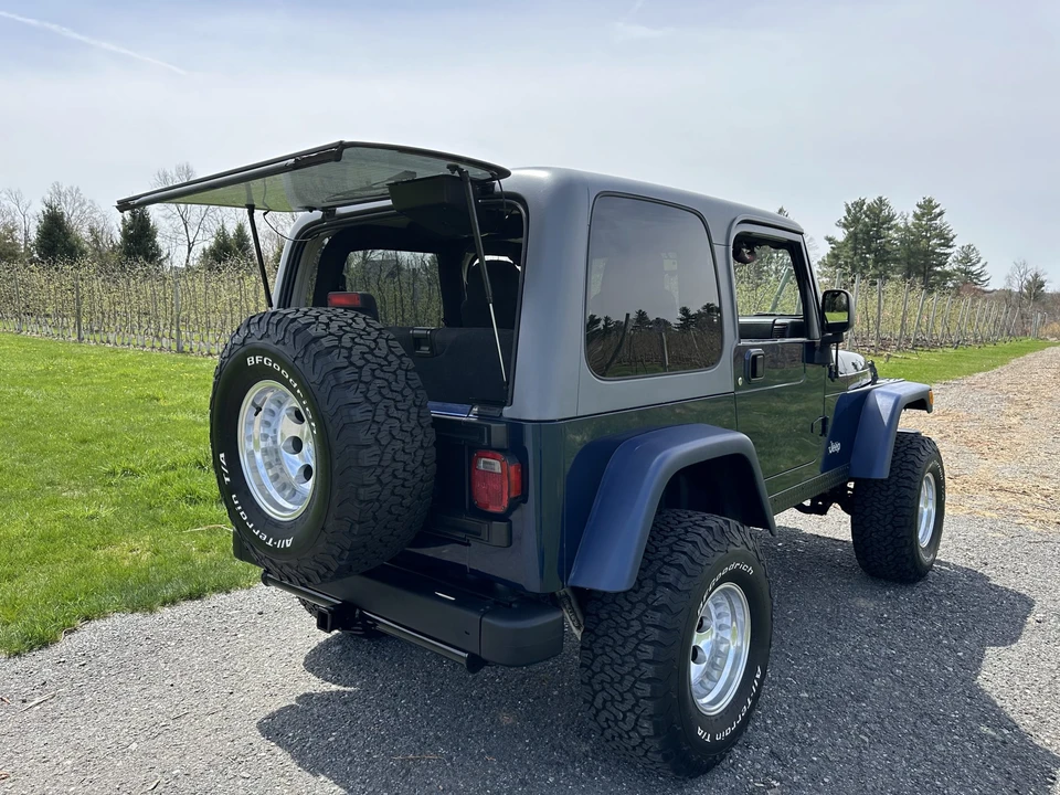 2005 Jeep TJ Wrangler - Image 26 of 31