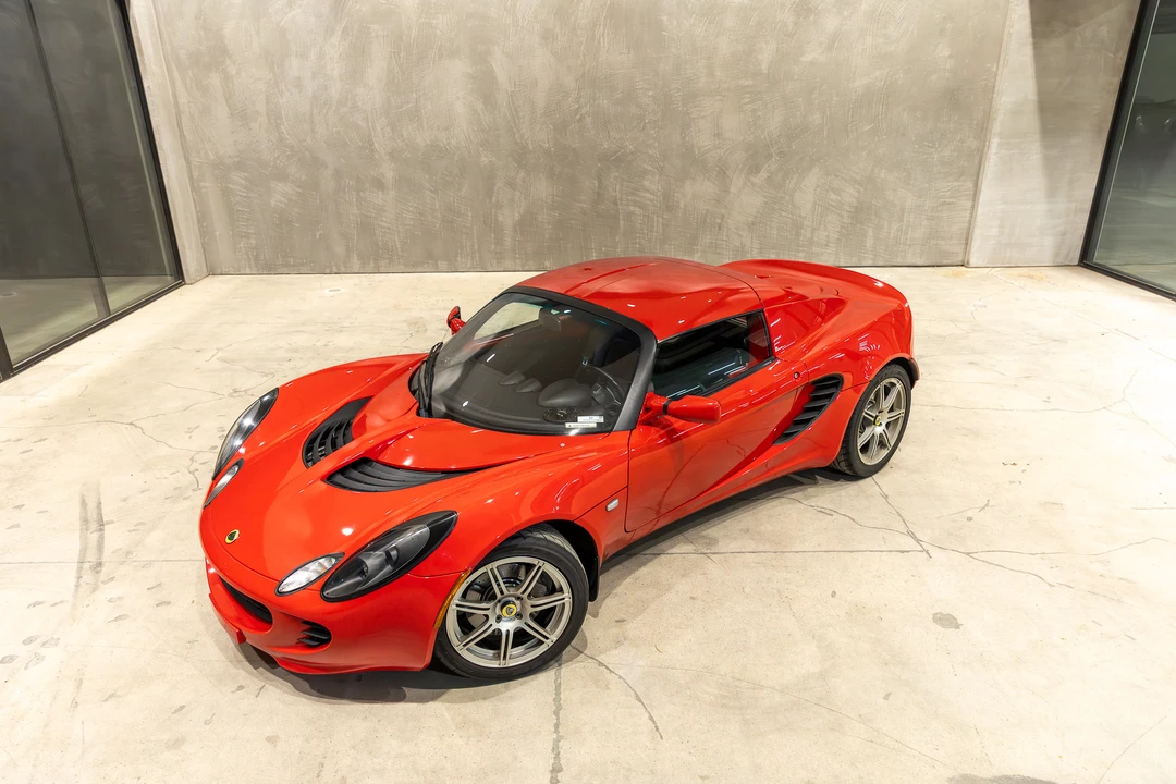 2005 Lotus Elise Series 2 - Image 2 of 31