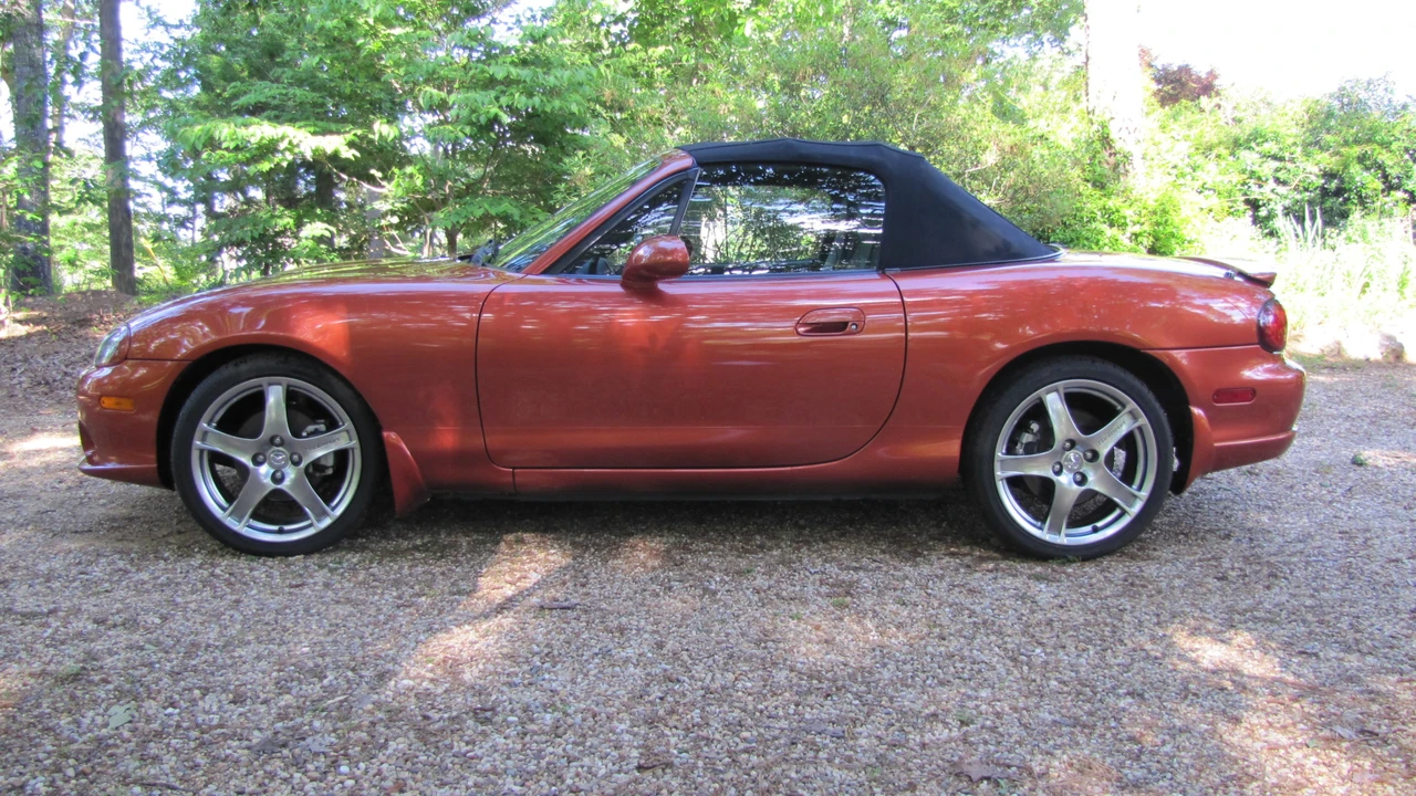 2005 Mazda NB Mazdaspeed MX-5 Miata - Image 16 of 31