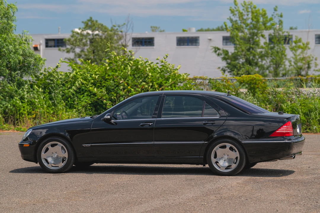 2005 Mercedes-Benz W220 S-Class - Image 13 of 31