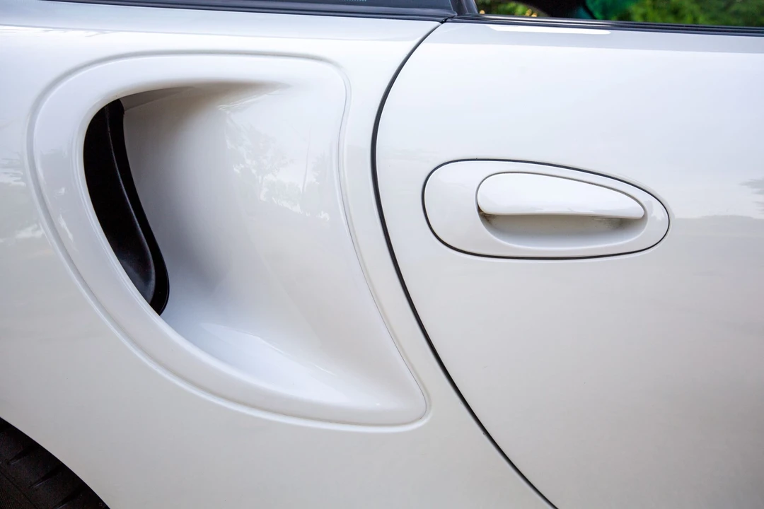 2005 Porsche 996 Turbo - Image 24 of 31
