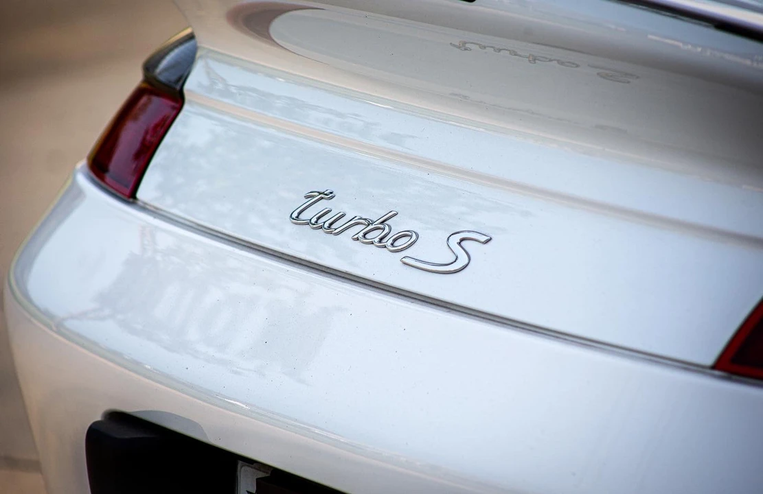2005 Porsche 996 Turbo - Image 30 of 31