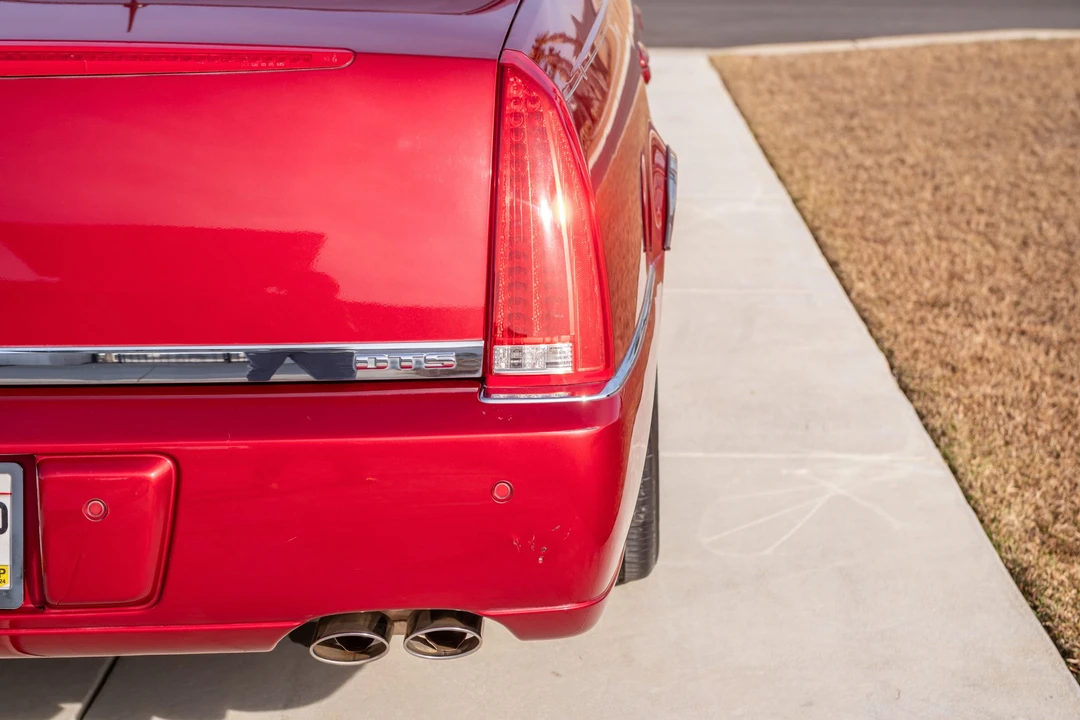 2006 Cadillac DTS - Image 28 of 31