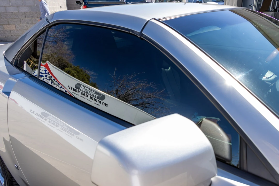 2006 Cadillac XLR - Image 27 of 31