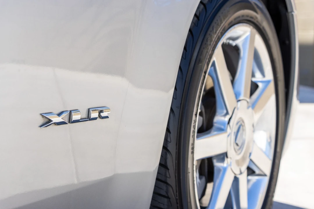 2006 Cadillac XLR - Image 30 of 31