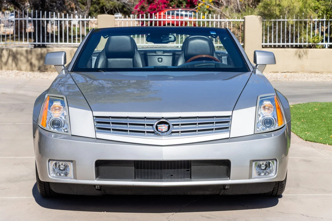 2006 Cadillac XLR - Image 10 of 31