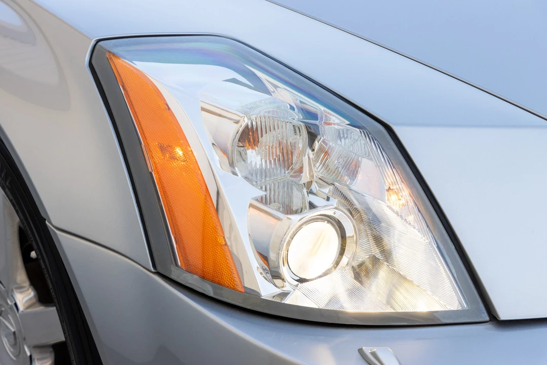 2006 Cadillac XLR - Image 25 of 31