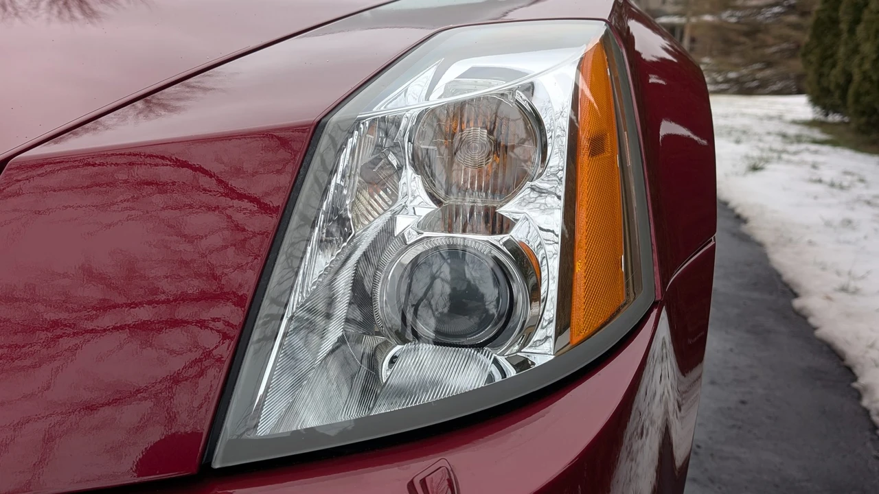 2006 Cadillac XLR - Image 18 of 31