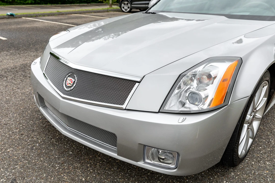 2006 Cadillac XLR-V - Image 21 of 31