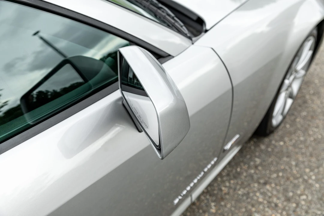 2006 Cadillac XLR-V - Image 30 of 31