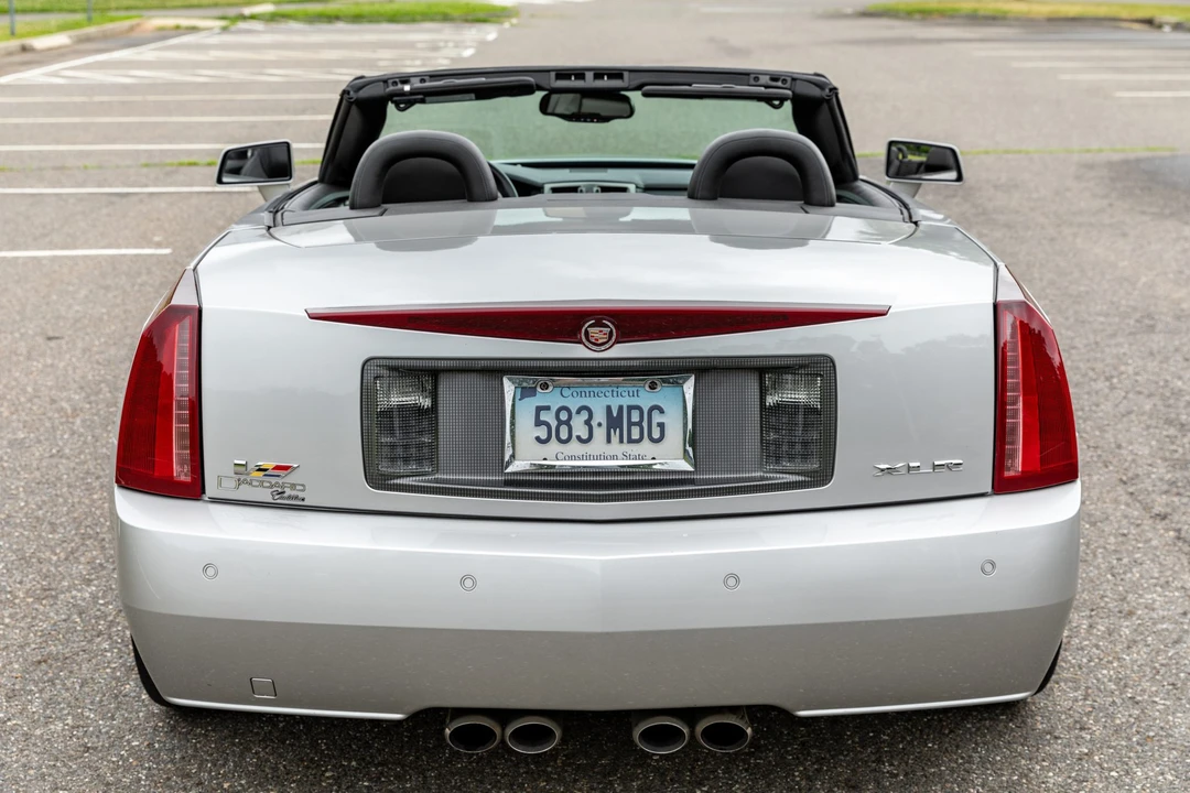 2006 Cadillac XLR-V - Image 7 of 31