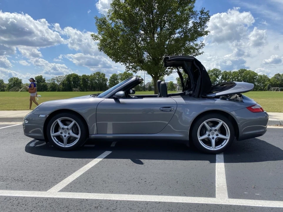 2006 Porsche 997 Carrera - Image 10 of 31