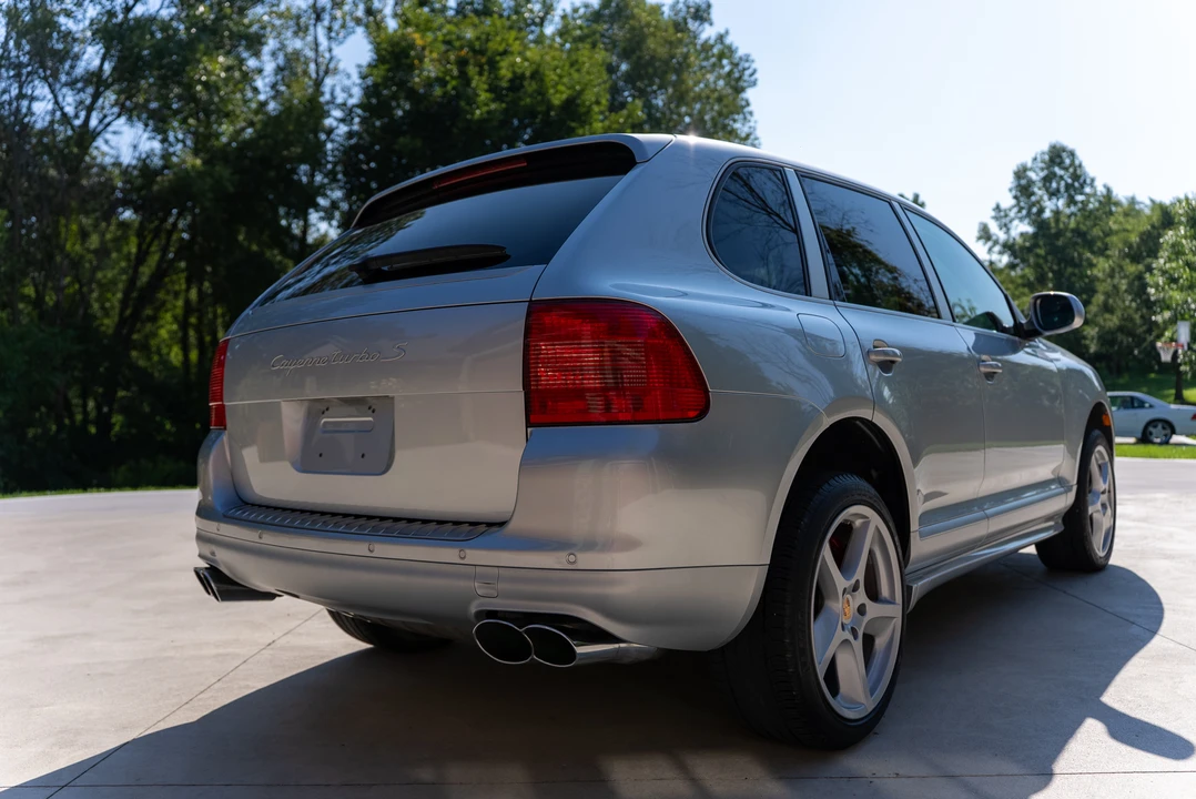 2006 Porsche 955/957 Cayenne Turbo S - Image 28 of 31
