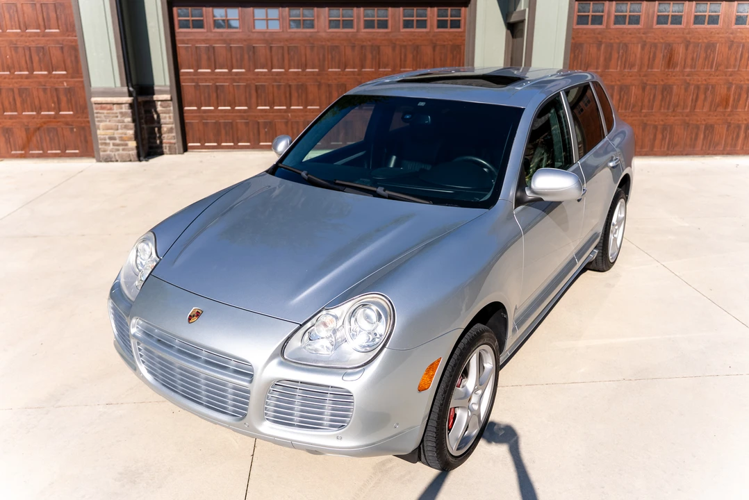 2006 Porsche 955/957 Cayenne Turbo S - Image 11 of 31