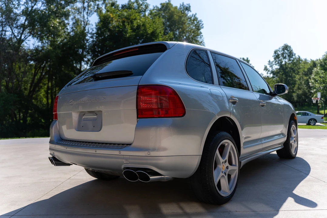 2006 Porsche 955/957 Cayenne Turbo S - Image 27 of 31
