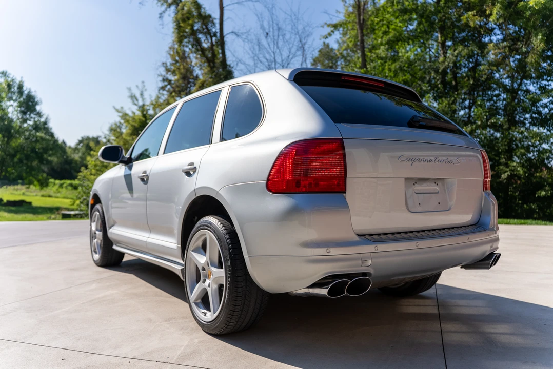 2006 Porsche 955/957 Cayenne Turbo S - Image 17 of 31