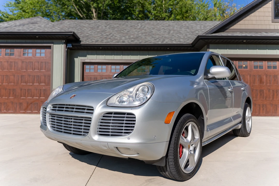 2006 Porsche 955/957 Cayenne Turbo S - Image 8 of 31