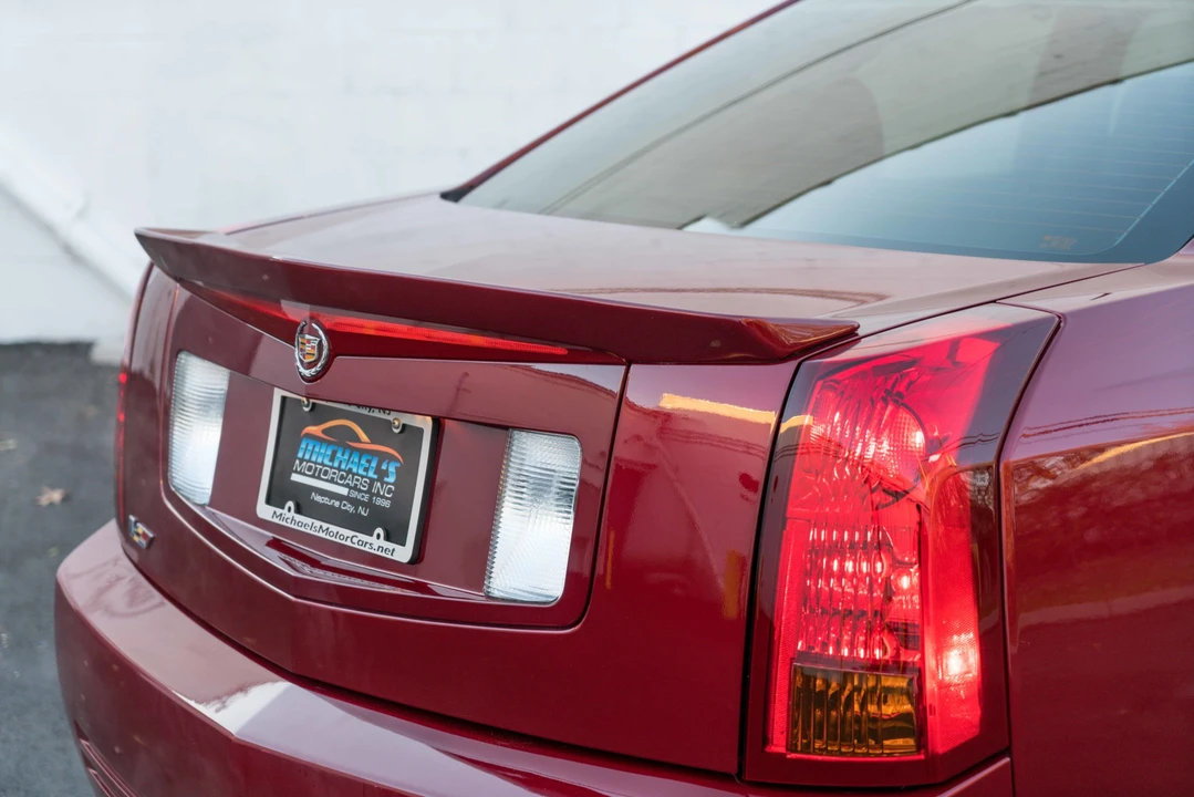 2007 Cadillac CTS-V 1st Gen - Image 17 of 31