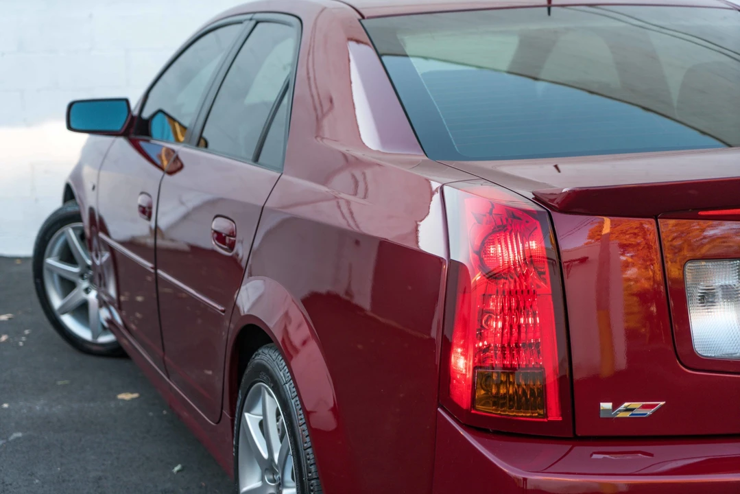 2007 Cadillac CTS-V 1st Gen - Image 15 of 31