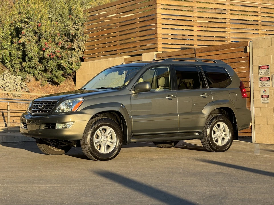 2007 Lexus GX 1st Gen - Image 3 of 31