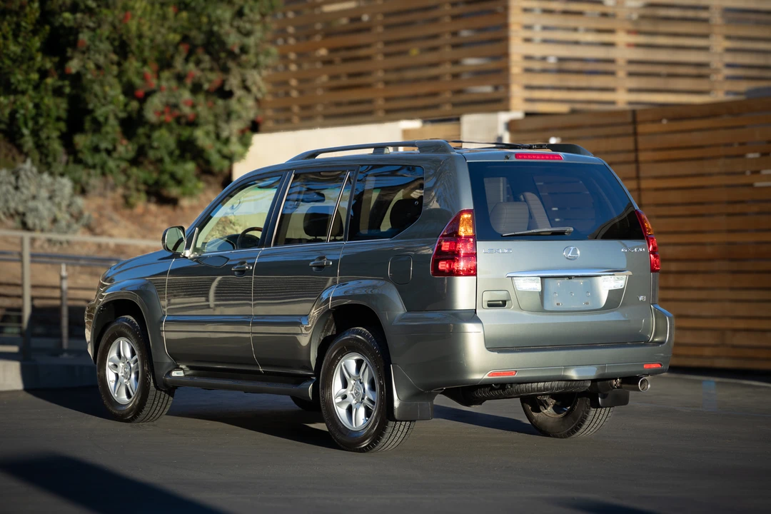 2007 Lexus GX 1st Gen - Image 14 of 31