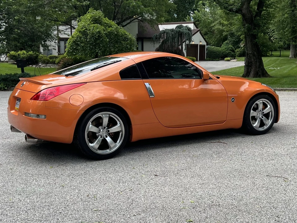 2007 Nissan 350Z 5th Gen - Image 14 of 31