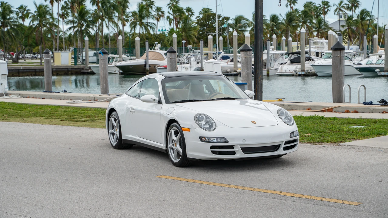 2007 Porsche 997 Carrera - Image 2 of 31