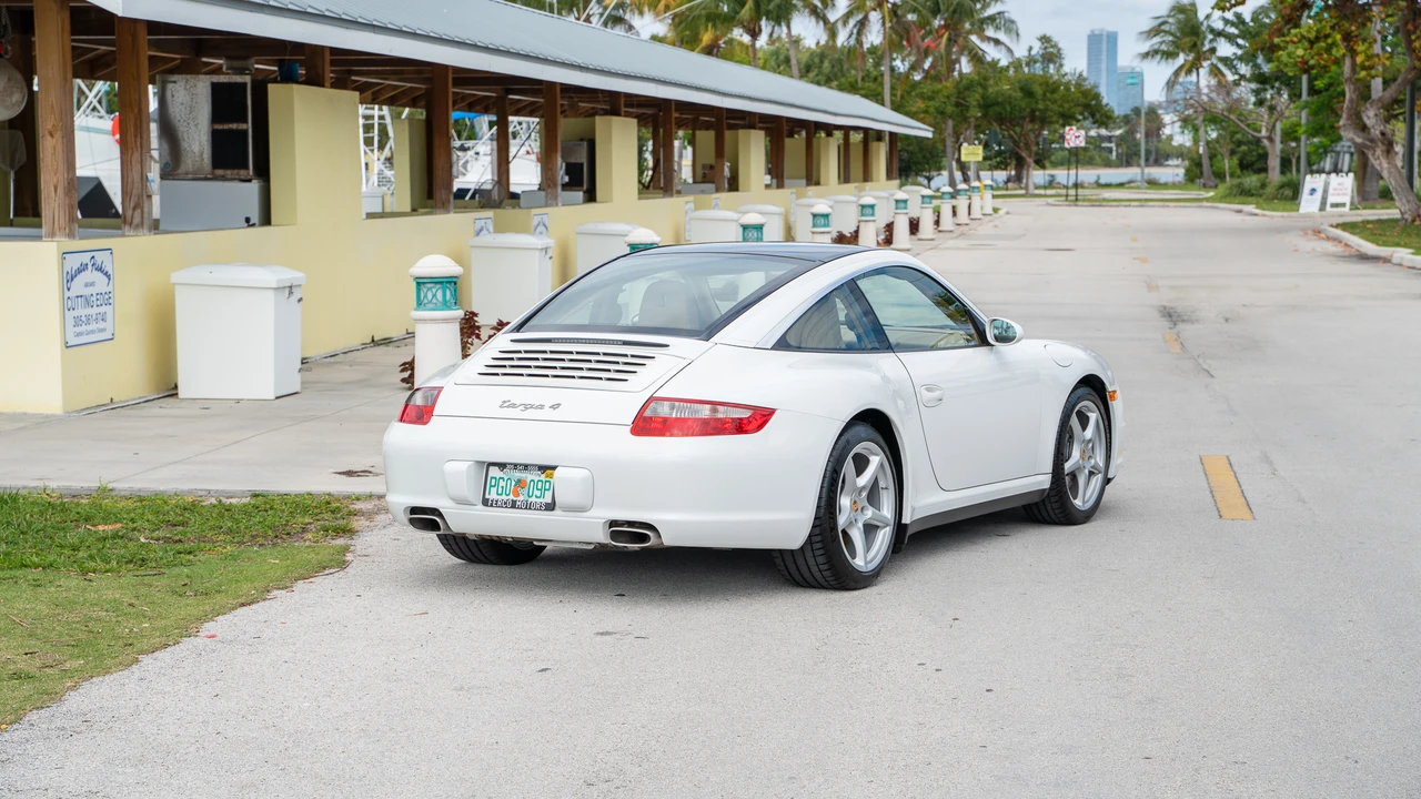 2007 Porsche 997 Carrera - Image 31 of 31