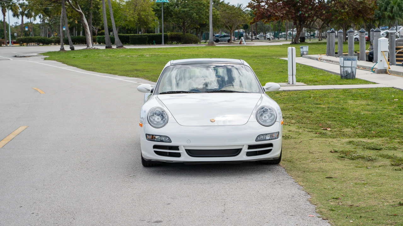 2007 Porsche 997 Carrera - Image 9 of 31