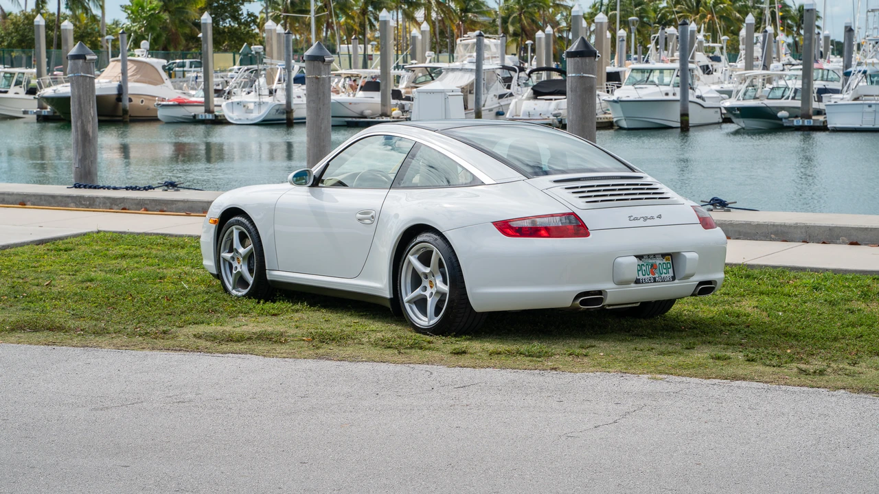 2007 Porsche 997 Carrera - Image 22 of 31