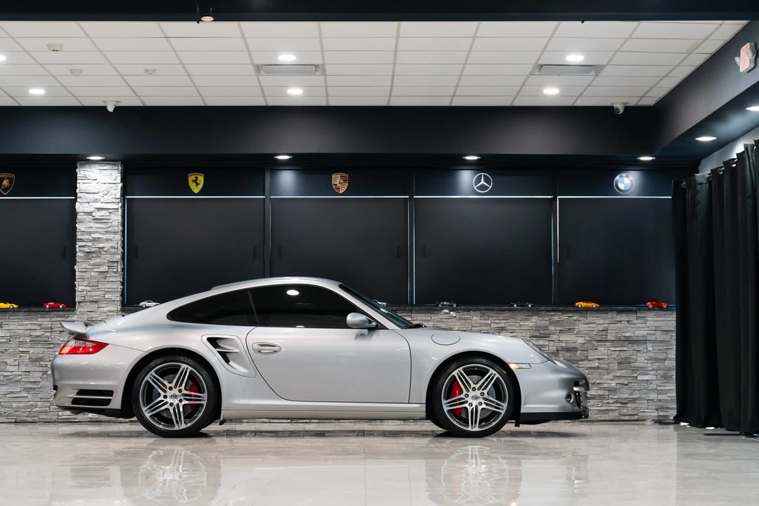 2007 Porsche 997 Turbo - Image 8 of 31