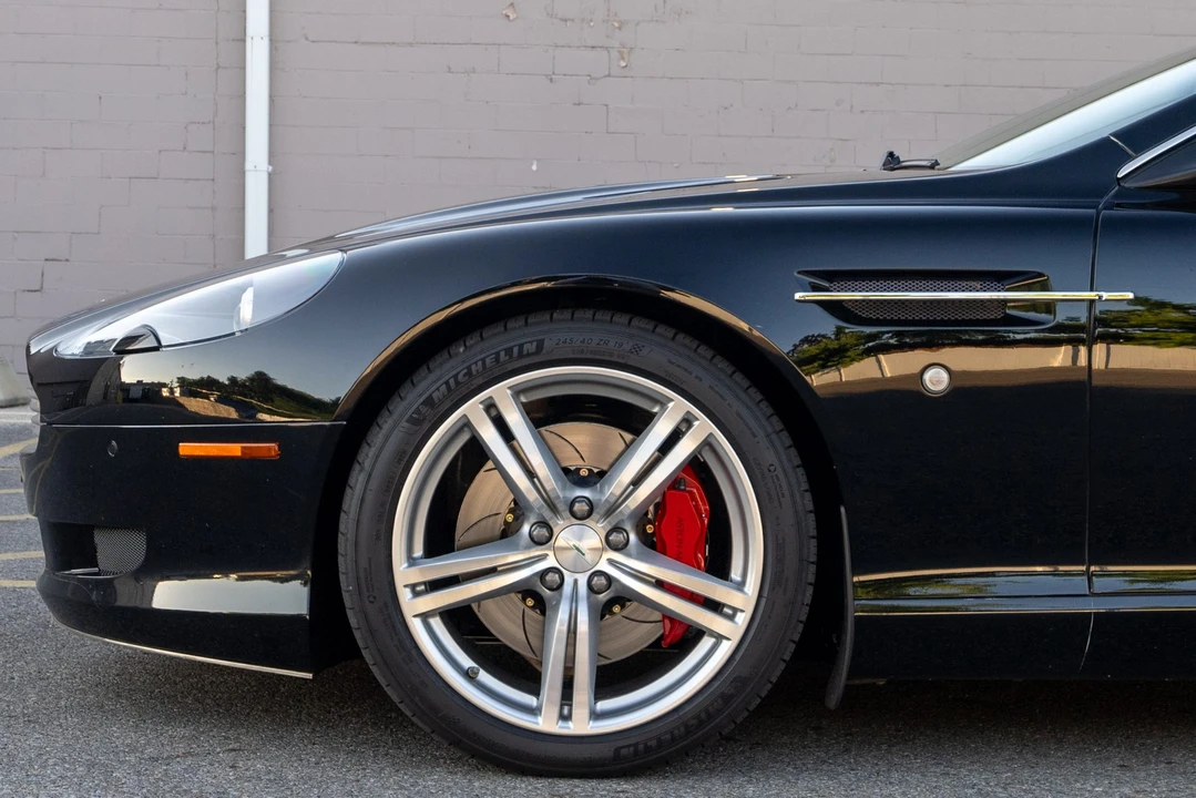 2008 Aston Martin DB9 - Image 16 of 31